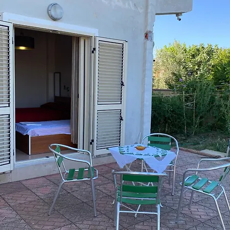 Сasa de vacaciones Violeta 1 *